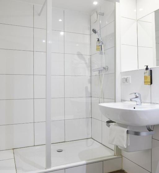 四人标准间, Restaurant Isidore Nice Ouest