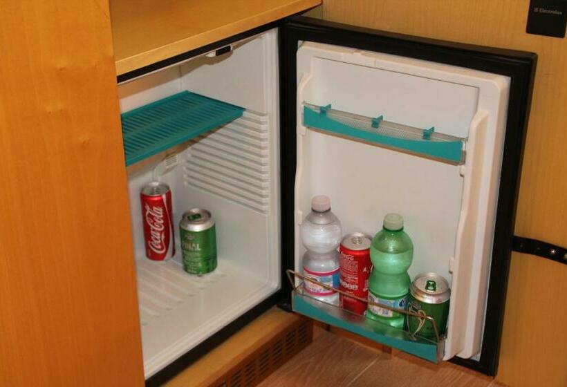 标准单人间, Mokinba Hotels Sant Ambroeus