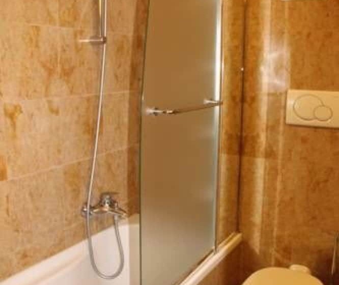 اتاق استاندارد یک نفره, Mokinba Hotels Sant Ambroeus