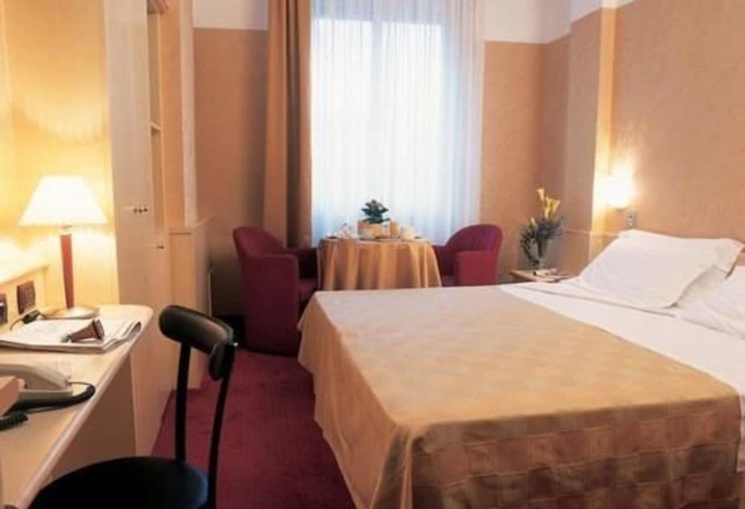 اتاق استاندارد, Mokinba Hotels Sant Ambroeus