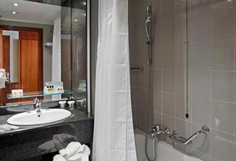 豪华房间, Catullo