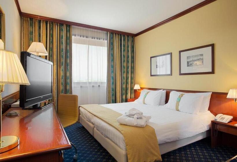 豪华房间, Catullo