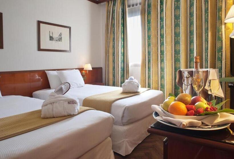 豪华房间, Catullo