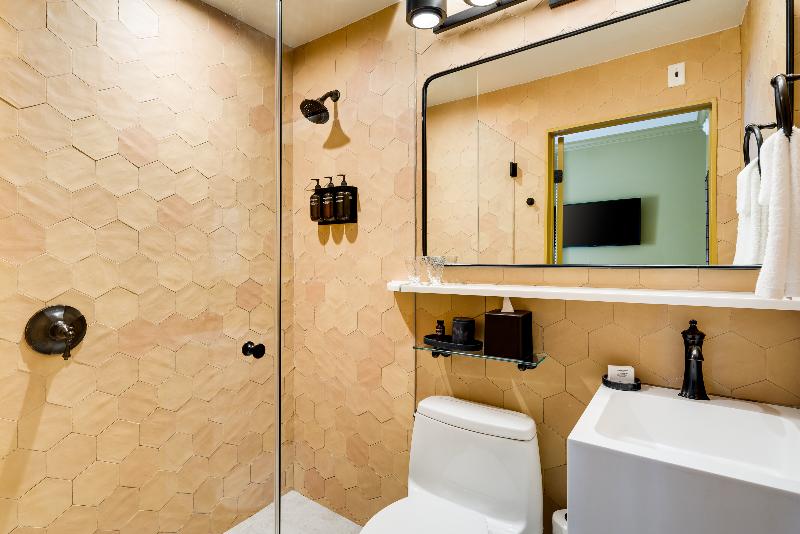 豪华房间, Catullo