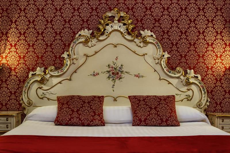 Standard Triple Room, Tre Archi