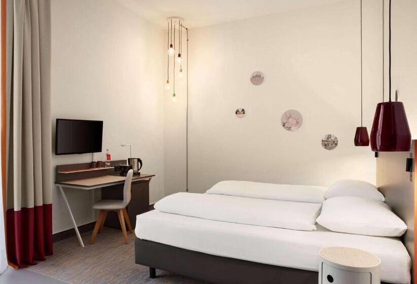 Номер Стандарт, Vienna House Easy By Wyndham Trier
