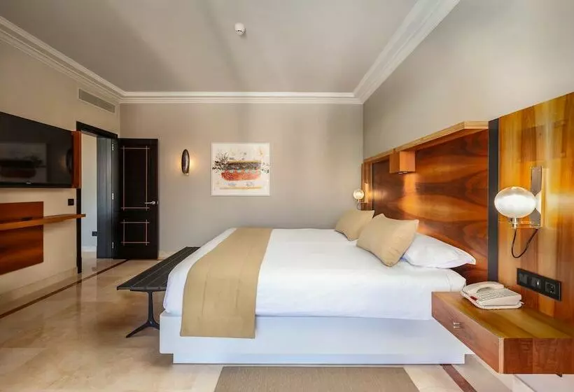 سوییت, Lopesan Costa Meloneras Resort & Spa