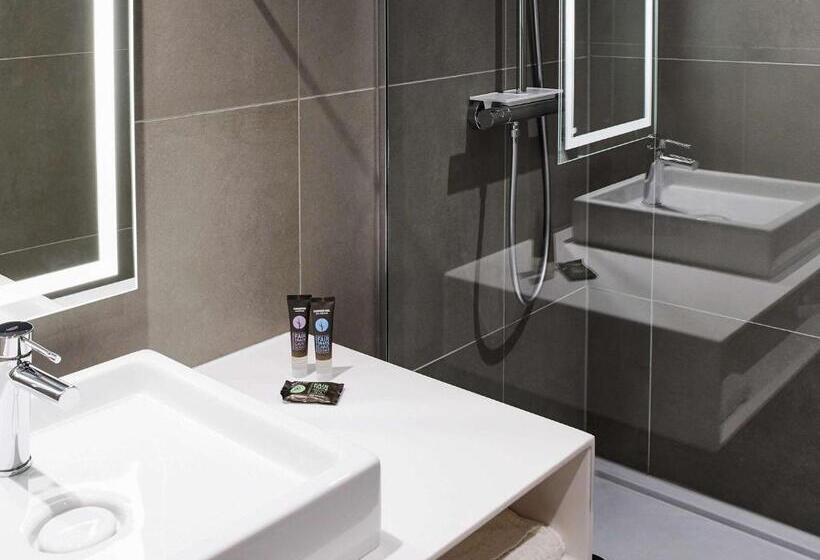 غرفة قياسية سرير مزدوج, Novotel Manchester Centre