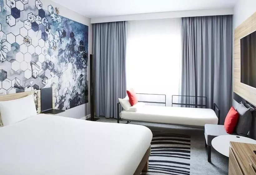 اتاق استاندارد با تخت دوبل, Novotel Manchester Centre