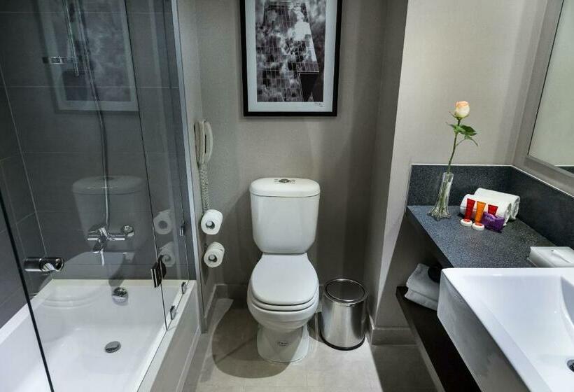 اتاق سوپریور با تخت بزرگ, Novotel Santiago Las Condes