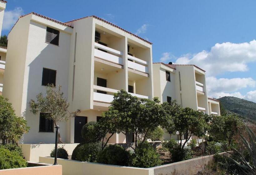 جناح غرفتين نوم, Priscapac Resort & Apartments