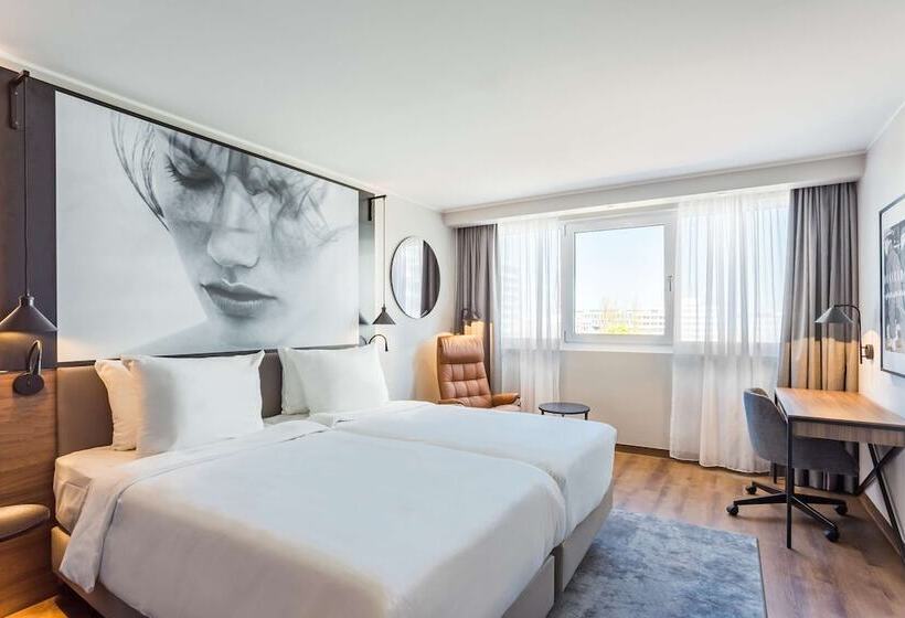 Номер Superior, Radisson Blu Conference Hotel, Düsseldorf