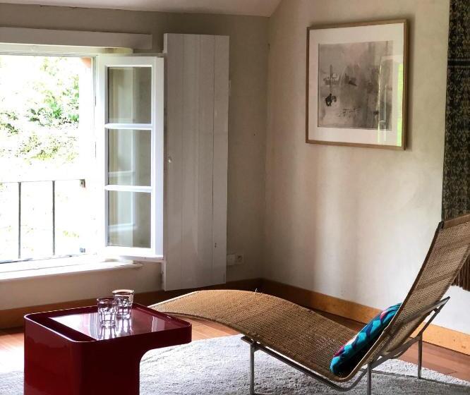 标准房带园景, Les Rochers Chambres D Hôtes