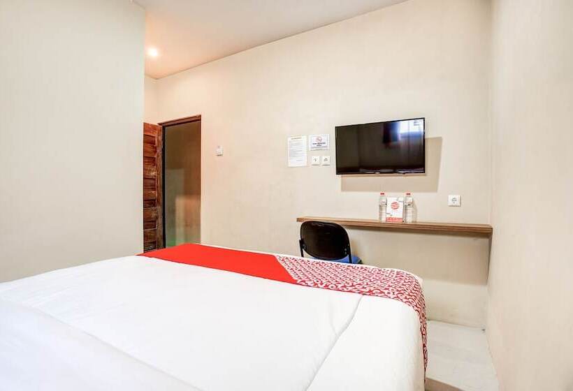 اتاق استاندارد, Oyo 3462 Cimindi Residence