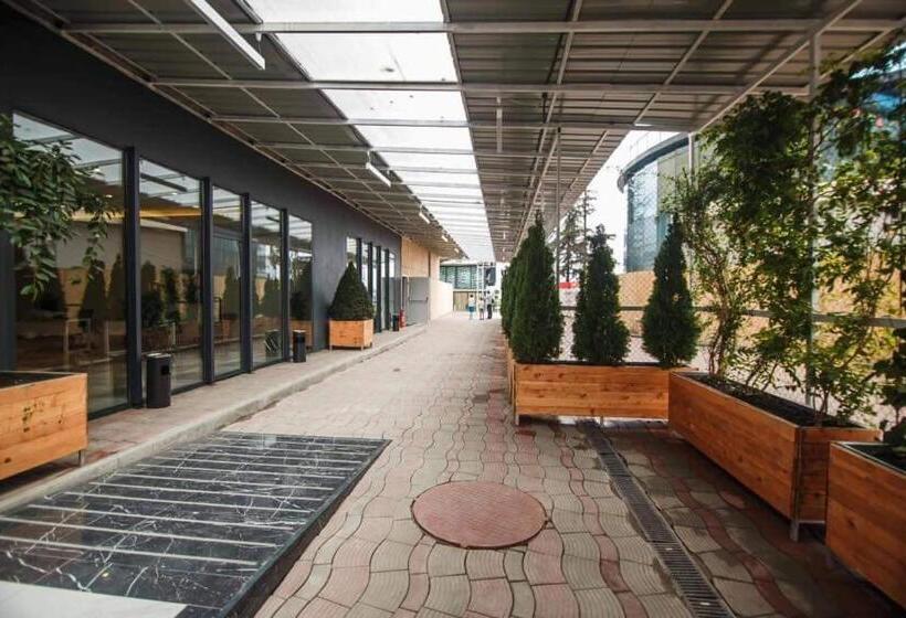 استودیوی استاندارد با چشم‌انداز دریا, Batumi City Apartments