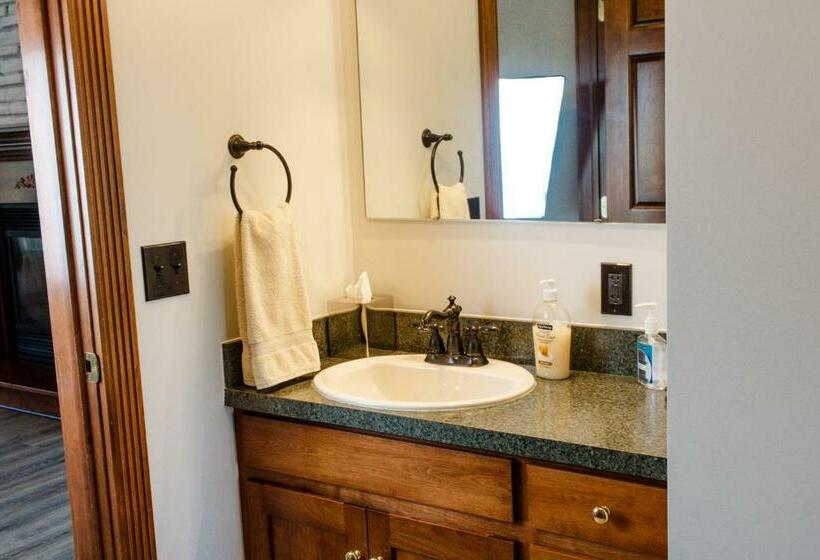 غرفة قياسية, Hillside Villa Ohio