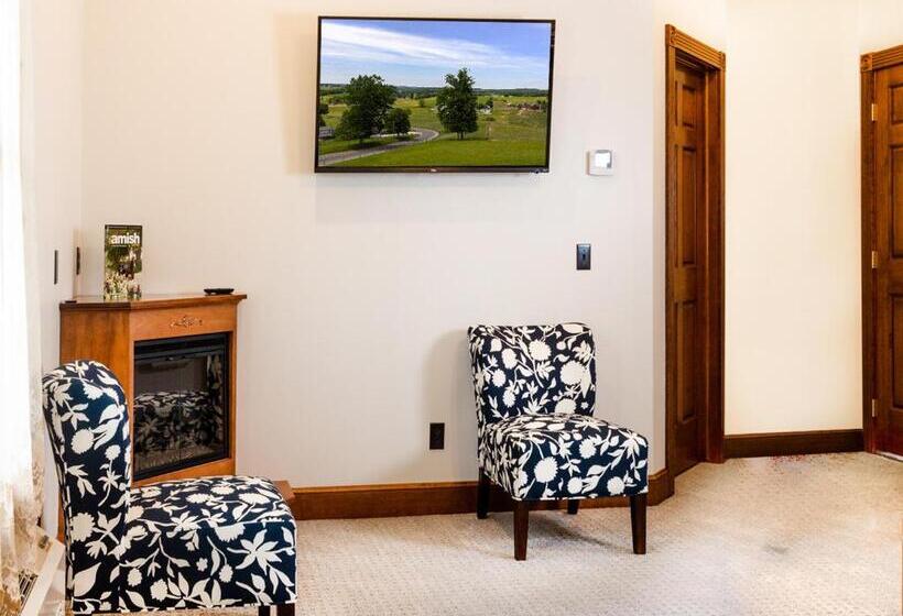 غرفة ديلوكس سرير كينج, Hillside Villa Ohio