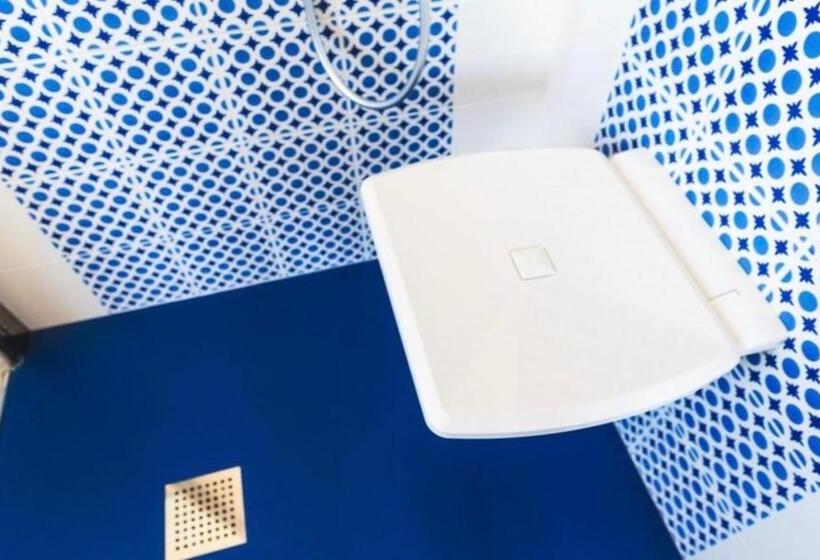 Номер Стандарт Кровать Кинг Адаптированный для Инвалидов, Mare E Marmellata