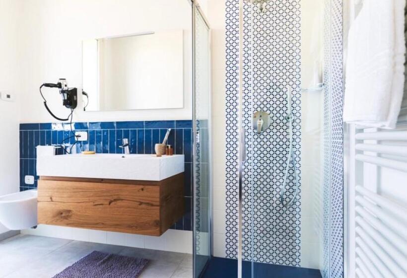 Номер Стандарт, Mare E Marmellata