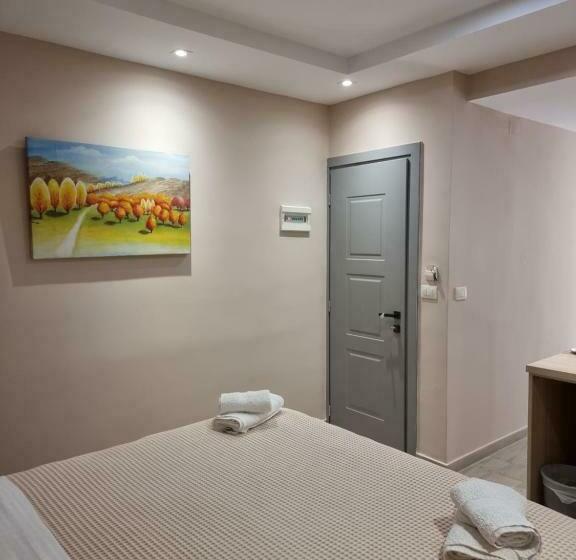 اتاق اکونومی, Himara 28