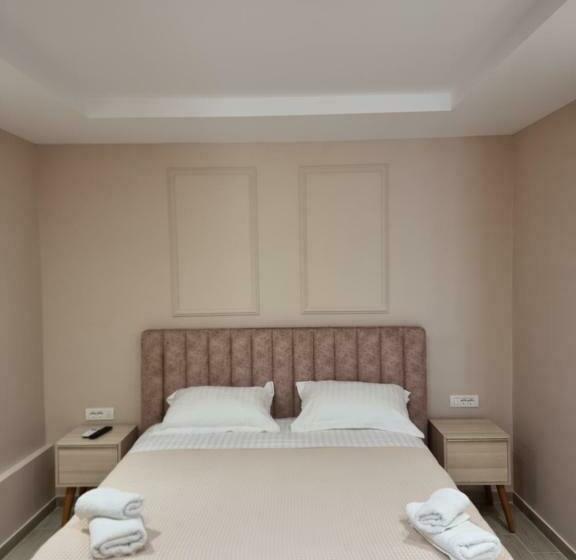 اتاق اکونومی, Himara 28