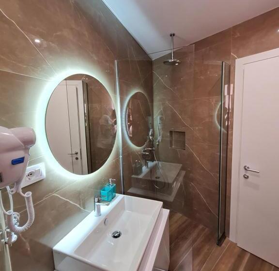 Deluxe Suite Sea View, Himara 28