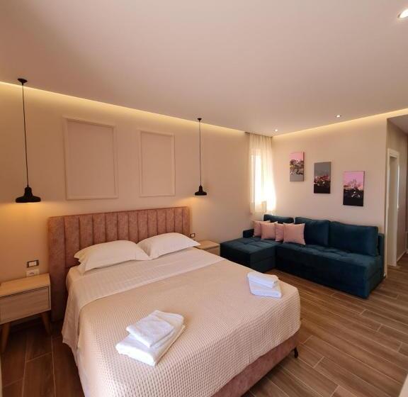 Deluxe Suite Sea View, Himara 28