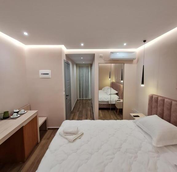 Quarto Estandar com Sacada, Himara 28