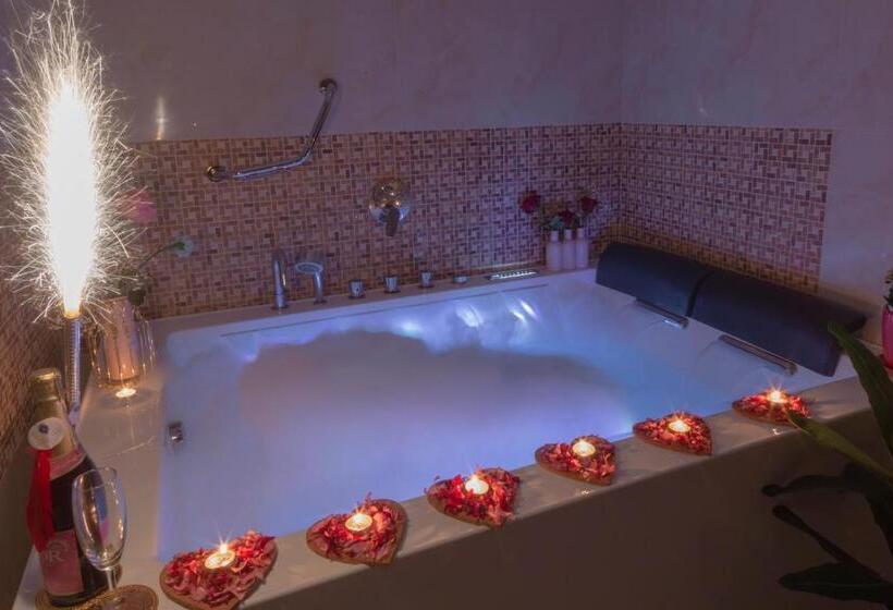 小型套房, Brand Al Qassim