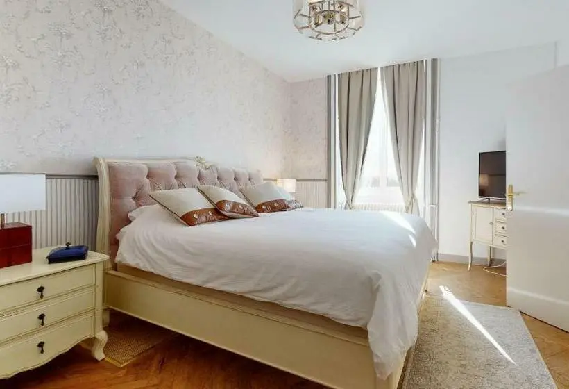 １ベッドルームのデラックスアパートメント, Chateau De Tresse