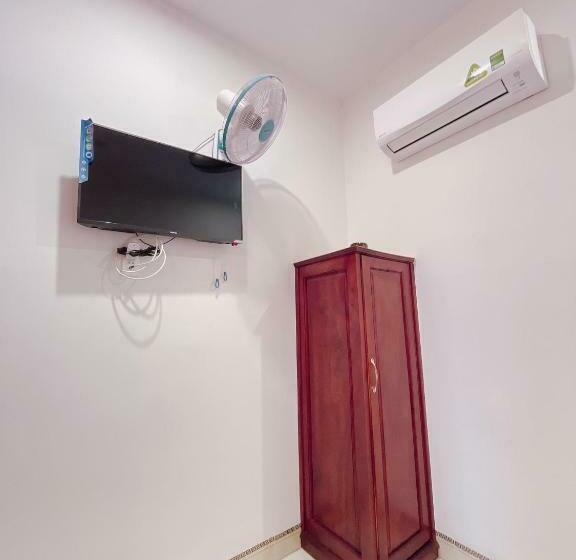 اتاق لوکس, Diễm My