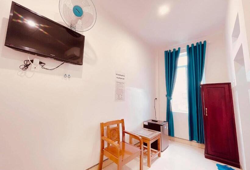 اتاق خانوادگی, Diễm My