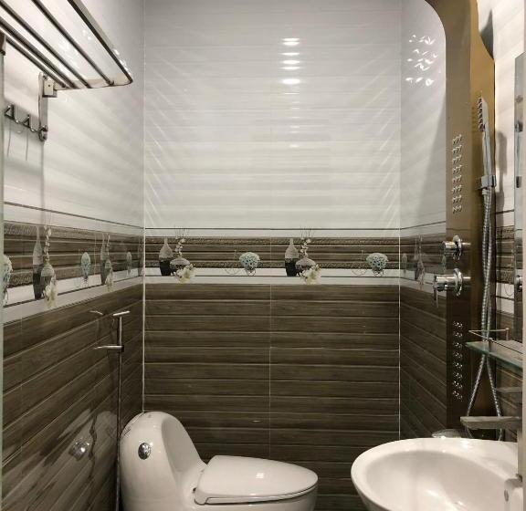 اتاق خانوادگی, Diễm My