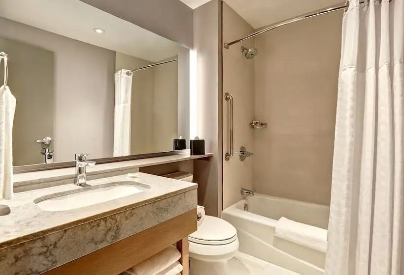 クイーンサイズベッドのスタンダードルーム, Hyatt Place Prince George