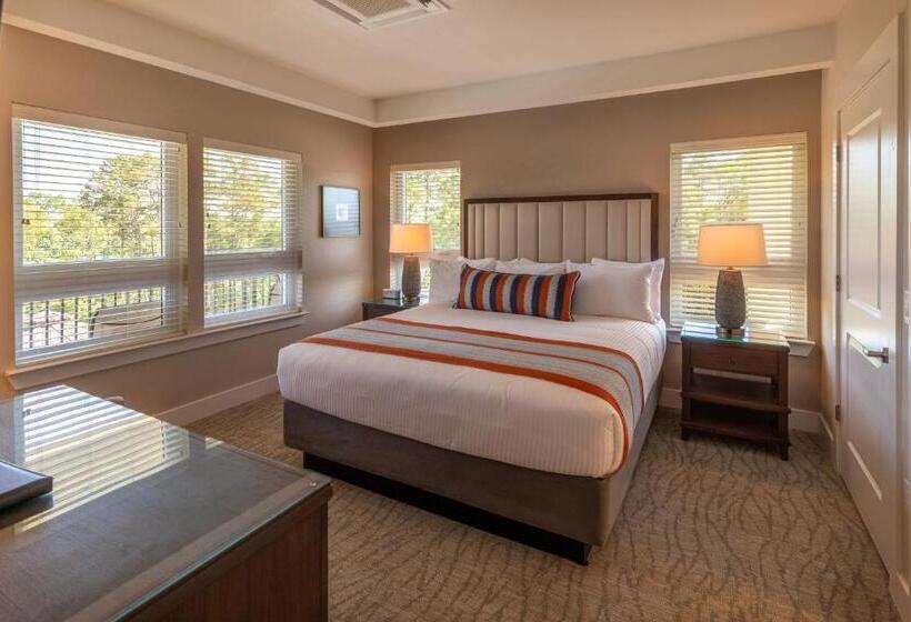 غرفة أساسية, Lakeside Lodge Clemson