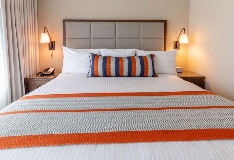 غرفة قياسية, Lakeside Lodge Clemson