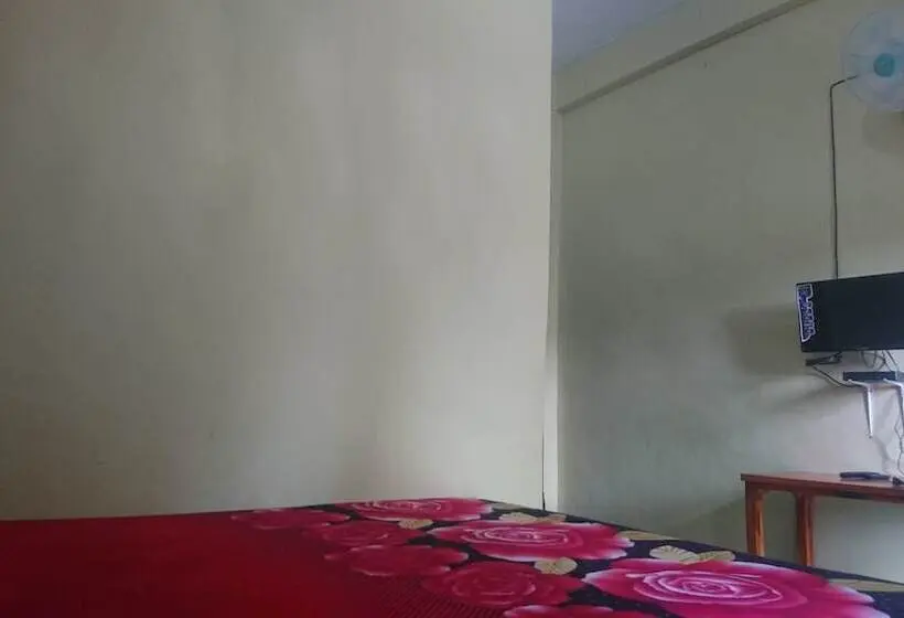 スタンダードルーム, Purnama Raya Guest House
