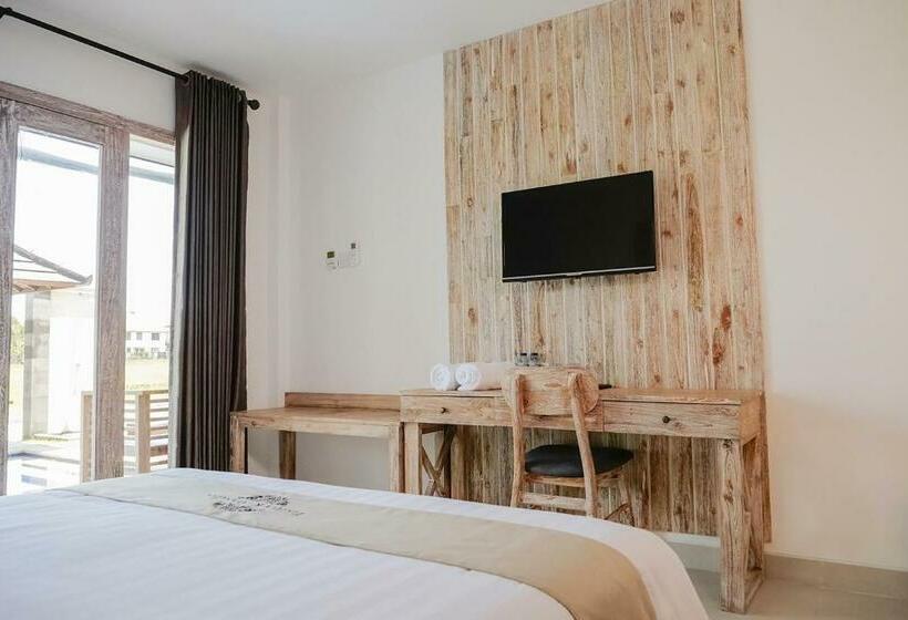 Quarto Superior com Sacada, Tirtha Khayangan