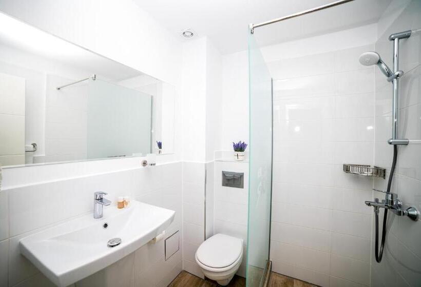 חדר סטנדרט, Club Waves   Vama Veche