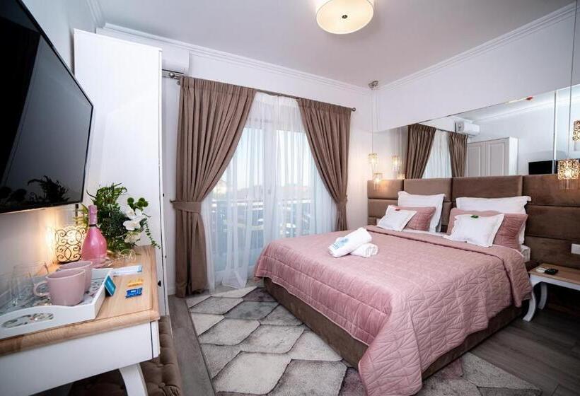 חדר דלוקס, Club Waves   Vama Veche