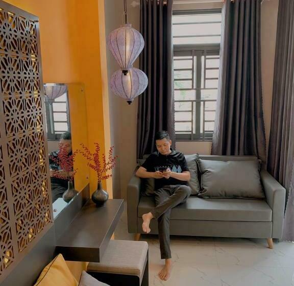 اتاق لوکس با بالکن, 54 Homestay