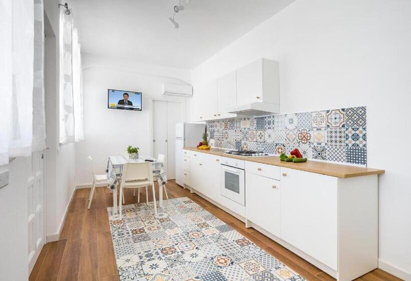 スタンダードルーム, Arricàmpati Rooms In Villa & Rent Car Airport