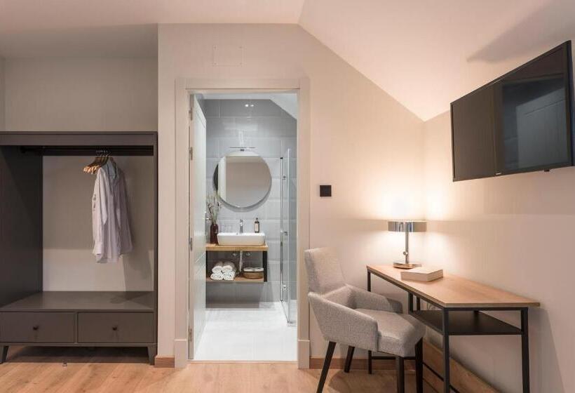 Трехместный Superior Вид на Море, Rías Altas   Hotel Restaurante