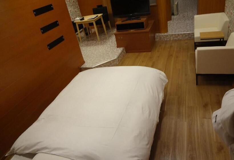 标准单人间, Royal Hotel Uohachi Bettei