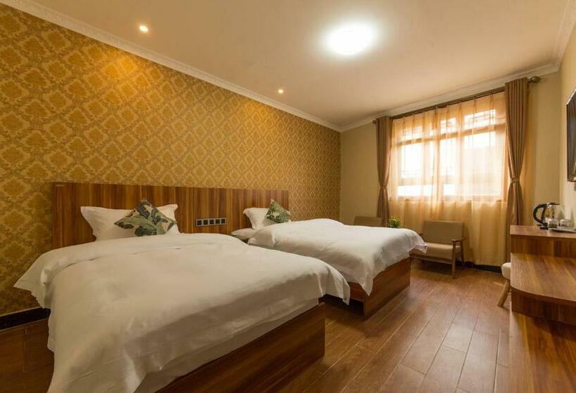 Номер Стандарт, Shangri_la Lamtin Youth Hostel