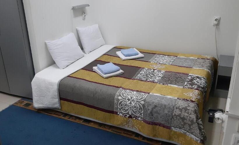 اتاق لوکس, Crystal Lights