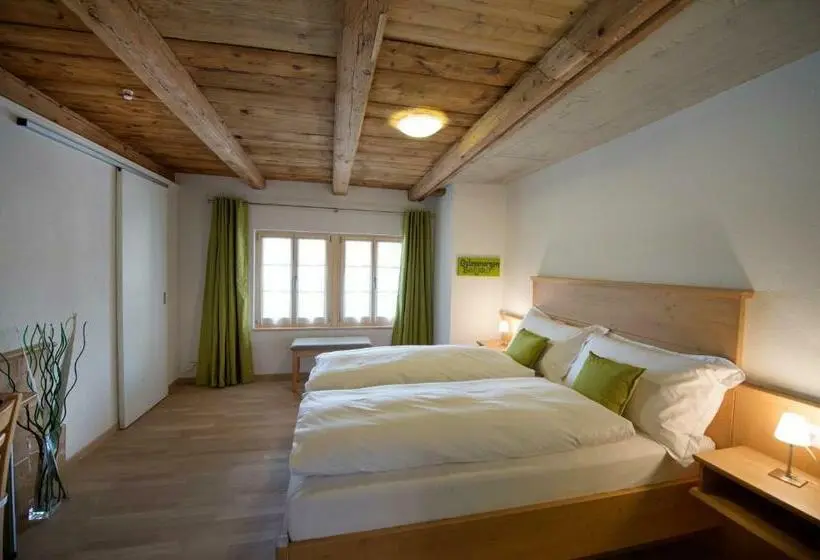 エコノミールーム, La Maison Salvagny