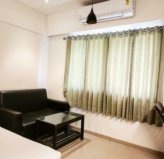 Quarto Estandar, Rajwada Aurangabad
