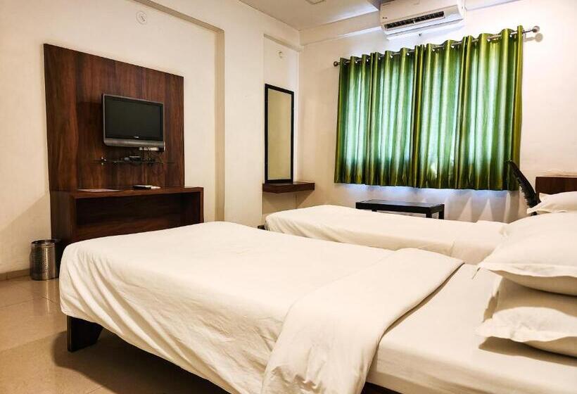 Quarto Estandar, Rajwada Aurangabad