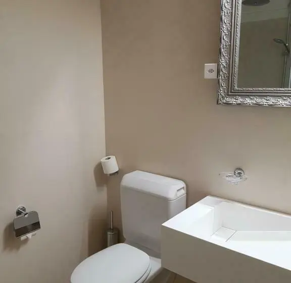 スーペリアールーム, Dolceresio Lugano Lake B&b
